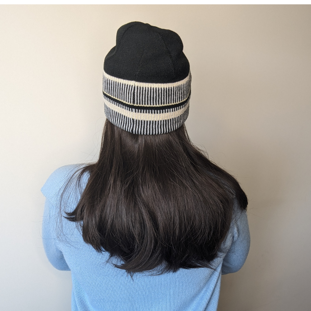 14"-inch-dark-bvrown-beanie-wig-back