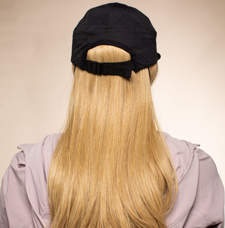 14"-inch-natural-blonde-swim-wig-surf-wig-back