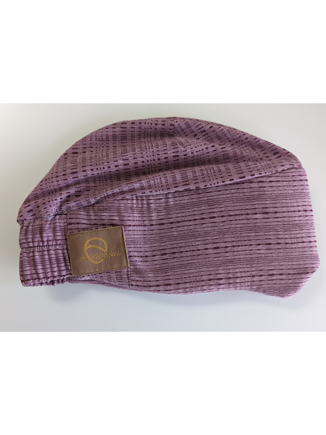 sleeping-cap-closeup #color maroon